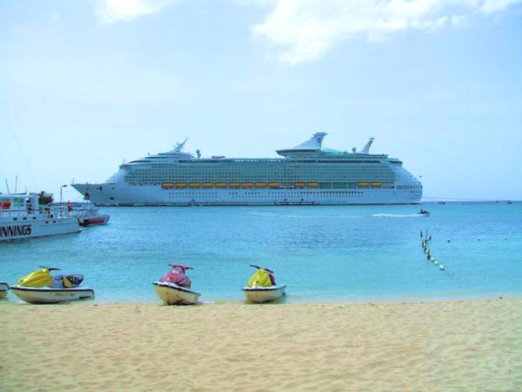 Turtle Beach Towers Apt 22 C - Ocho Rios Exterior foto